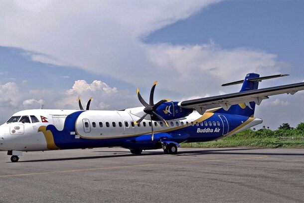 Everest mountain flight