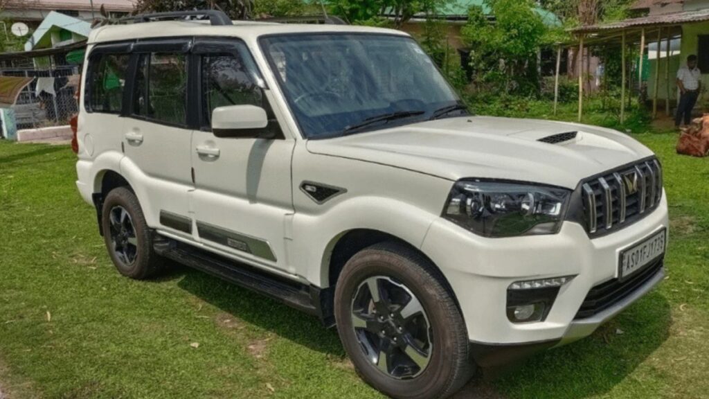 Mahindra Scorpio S11 1