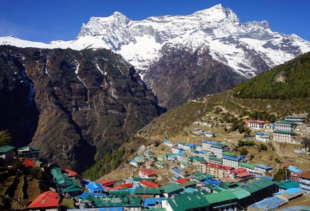 Everest Kalapatthar Helicopter Tour 5 namche